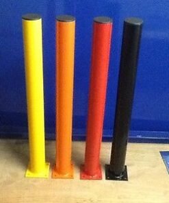 Pilone modello Barcellona in acciaio fisso con piastra